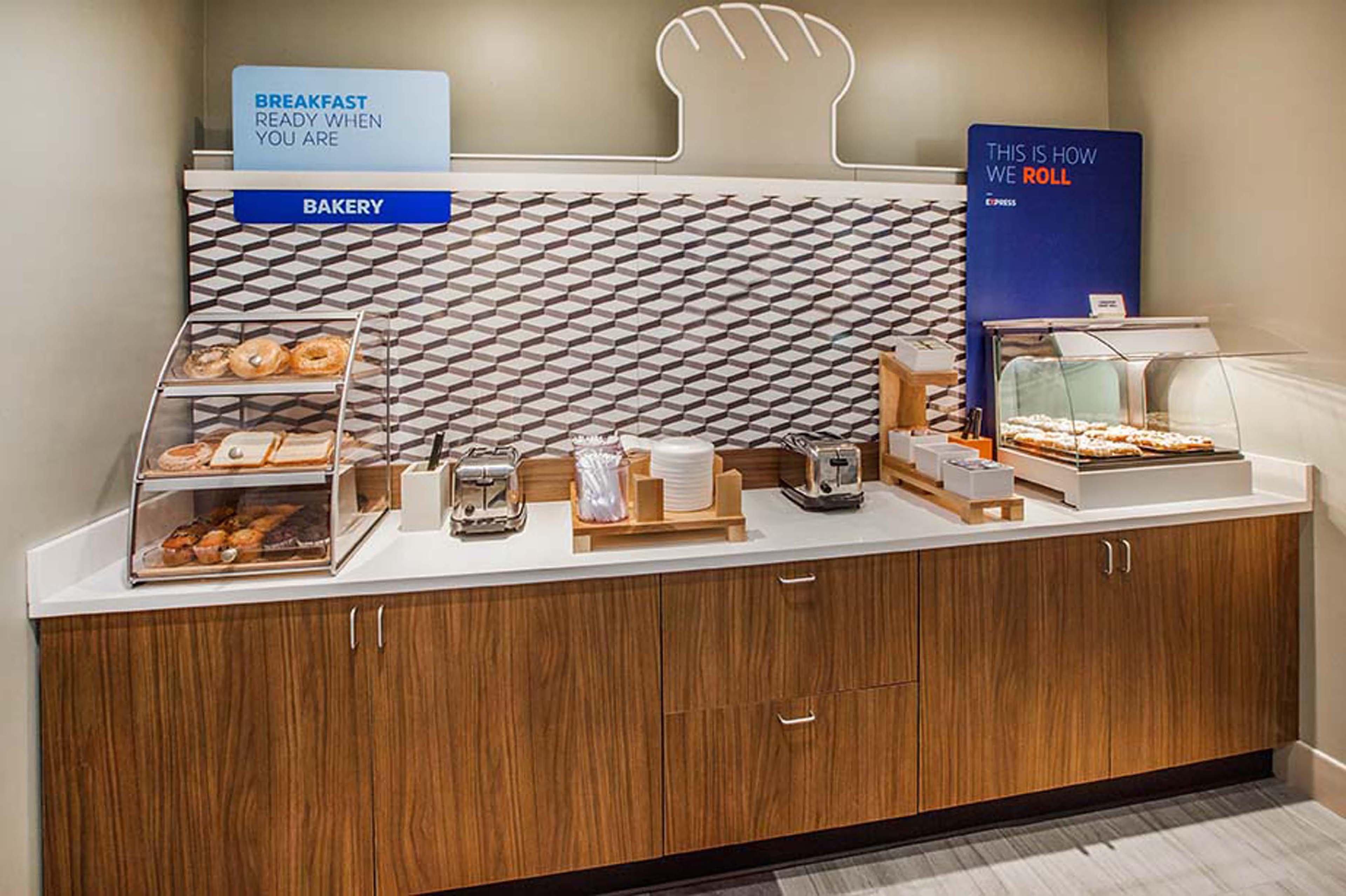 Holiday Inn Express Hotel & Suites Circleville By Ihg Zewnętrze zdjęcie