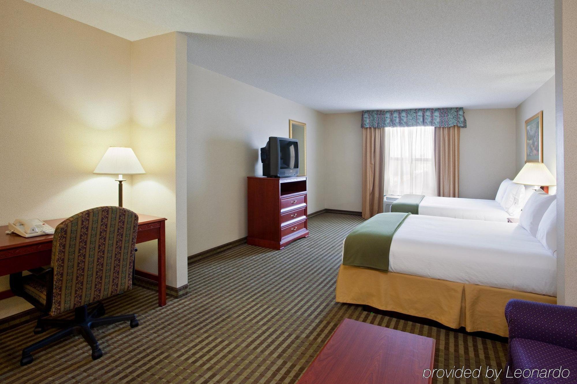 Holiday Inn Express Hotel & Suites Circleville By Ihg Zewnętrze zdjęcie