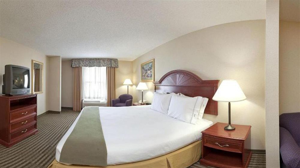 Holiday Inn Express Hotel & Suites Circleville By Ihg Zewnętrze zdjęcie
