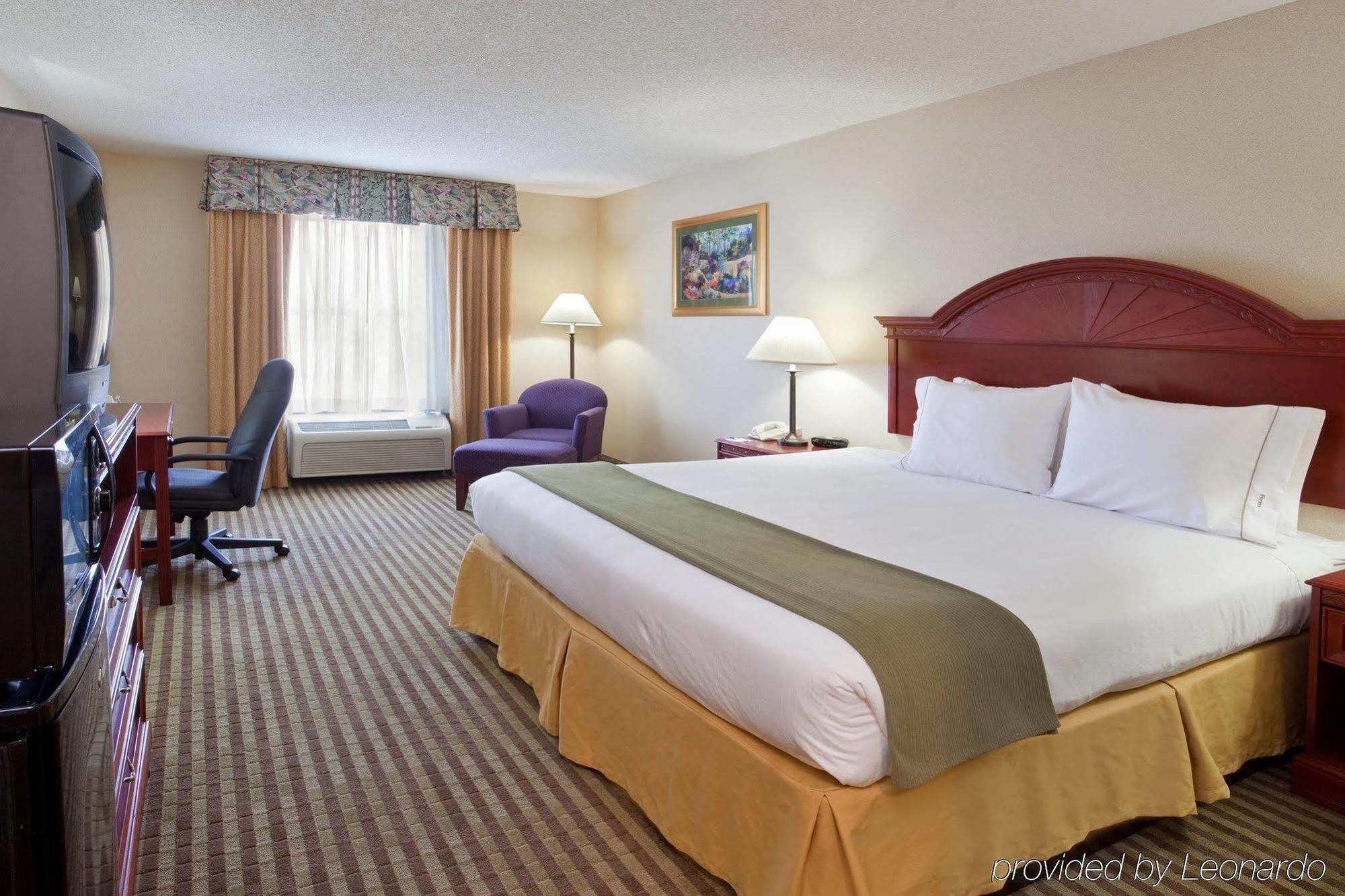 Holiday Inn Express Hotel & Suites Circleville By Ihg Zewnętrze zdjęcie