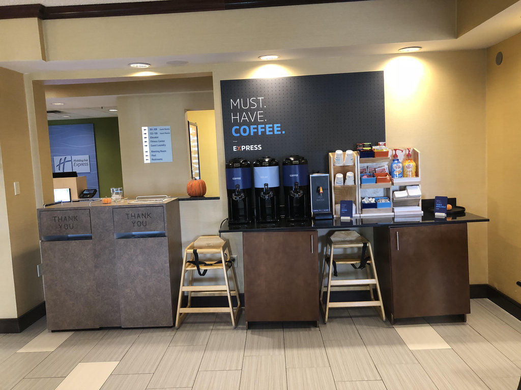 Holiday Inn Express Hotel & Suites Circleville By Ihg Zewnętrze zdjęcie